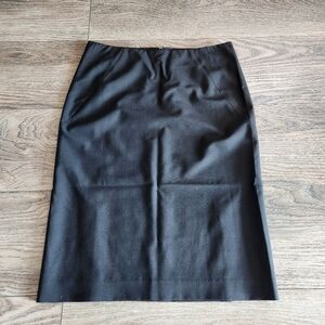 Theory Womens Stretch Wool Pencil Skirt Size 4 Black Knee Length 2 Back Slit